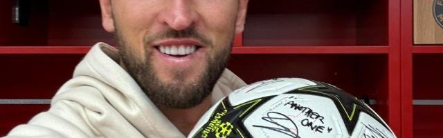 官方网站-9比2+五连胜回应质疑！孔帕尼：不在乎喷子怎么说