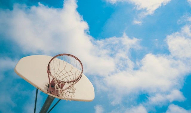 CBA高清直播在线直播：半决赛山西vs北京（4.27）周琦能否遏制山西&amp;ldquo;跑轰&amp;rdquo;？